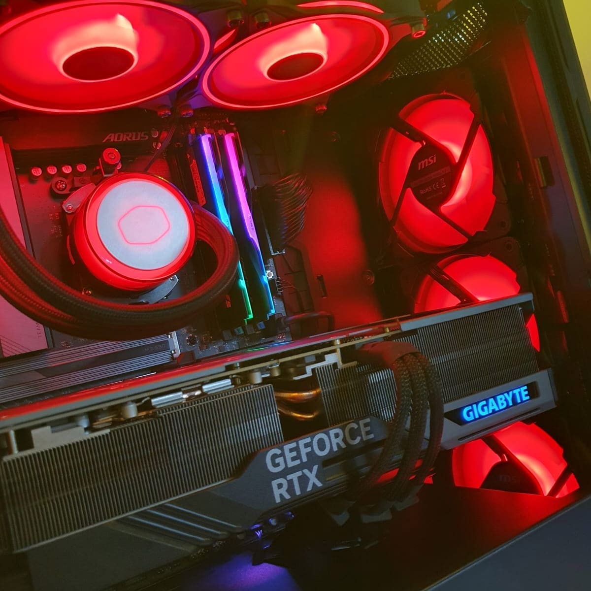 PC Gamer AMD 4080 Ultra - Bulltech Store