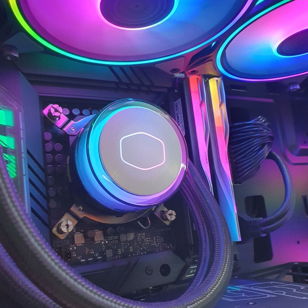 PC Gamer-Black Macuahuitl ROG - Bulltech Store