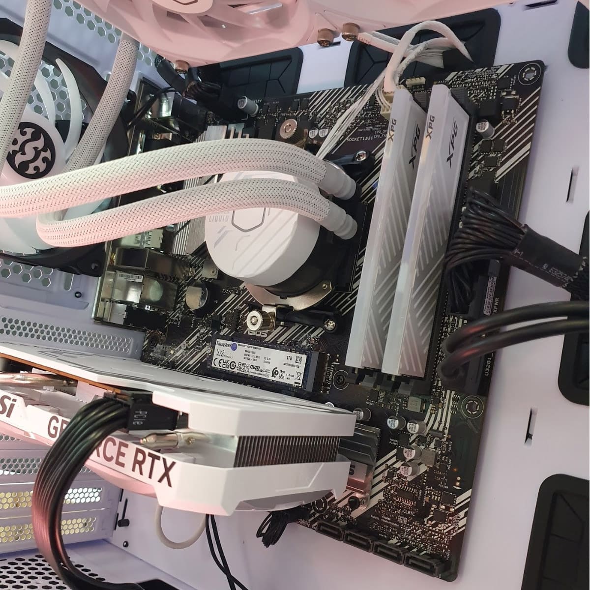 PC Gamer Prime White Starker - Bulltech Store