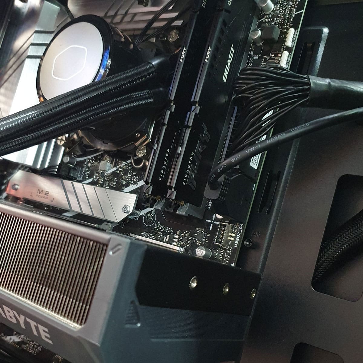 PC Gamer 4070 Súper Black Kaibil - Bulltech Store