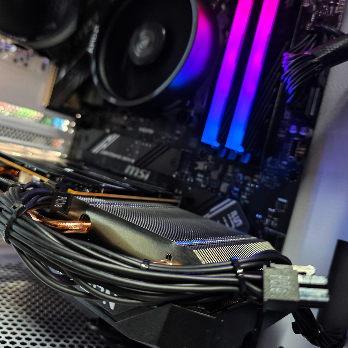 PC Gamer 8500G Valor Mesh - Bulltech Store - Tienda en CDMX