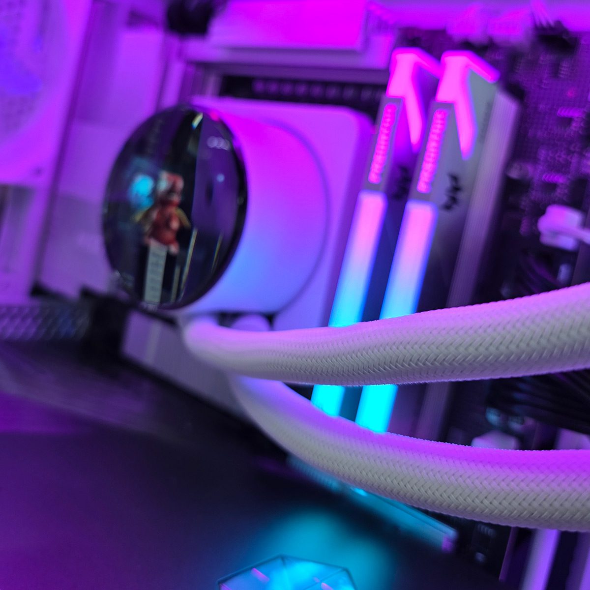 PC Gamer MSI RTX 5090 Suprim Liquid - Bulltech Store - Tienda en CDMX