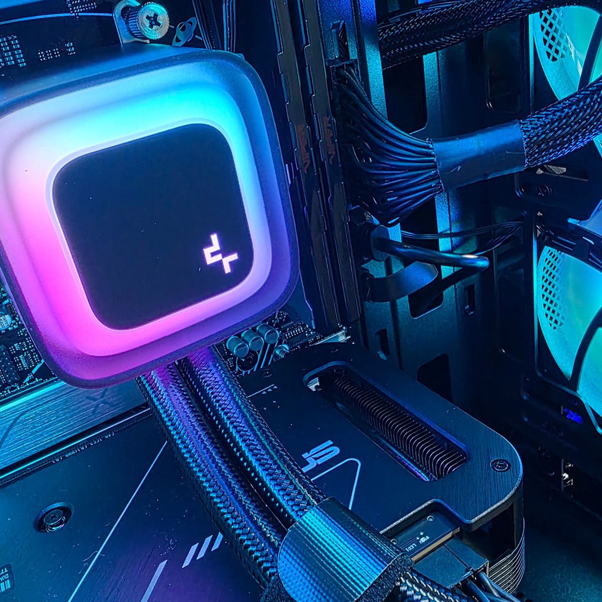 PC Gamer Geometry RTX 5050 - Bulltech Store - Tienda en CDMX