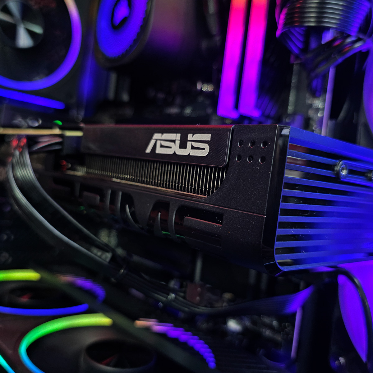 PC Gamer RTX 5060 TI Expert 9900X