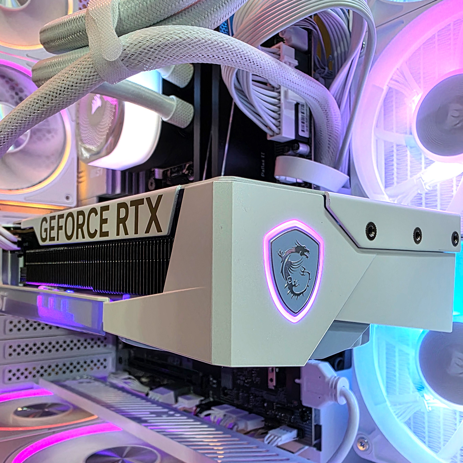 PC Gamer CHUN-LI Edition RTX 5070 Ti - Bulltech Store - Tienda de Cómputo en CDMX - PC Gamer - Computadora Gamer