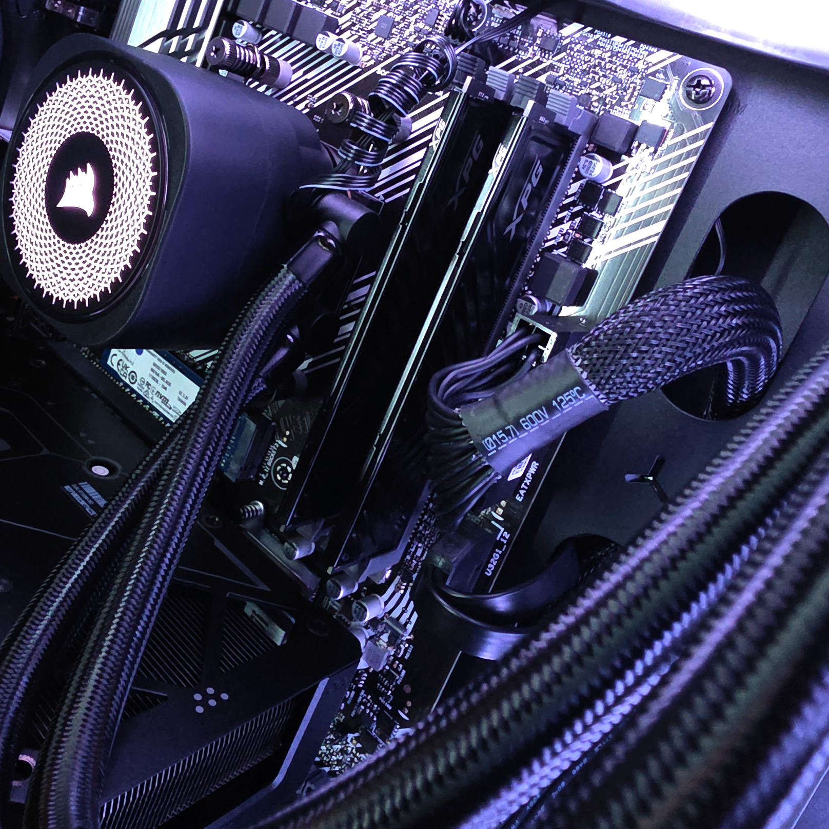 PC Gamer Corsair RTX 5060 R7 - Bulltech Store - Tienda de Cómputo en CDMX - PC Gamer - Computadora Gamer